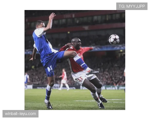 英超冬窗转会战火再起,豪门争锋引爆转会市场 英超冬窗转会战火再起,豪门争锋引爆转会市场