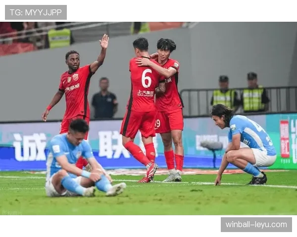 德甲转会窗口开启，多队密集引援引爆今夏转会市场