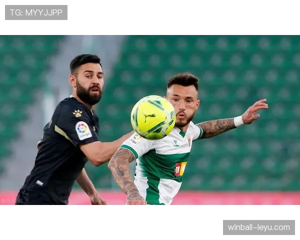 卢顿镇补强阵容迎战新赛季，保级前景引关注