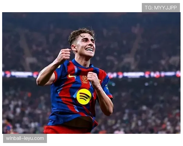 拉菲尼亚状态火热，携手欧冠金靴共攀赛季新高峰