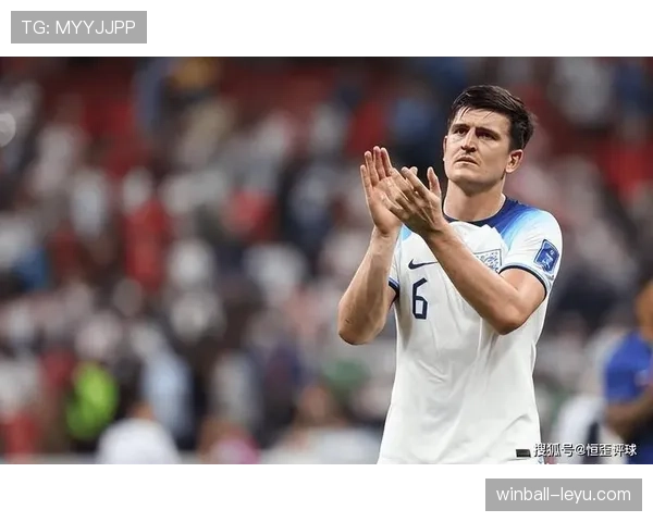 马奎尔持续提升防守表现,成为新时代防线的重要守护者 马奎尔持续提升防守表现,成为新时代防线的重要守护者