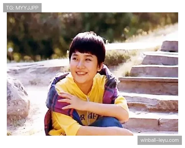 李娜训练间隙竟然偷拿钱袋买单？这巨星的日常真让人猜不到